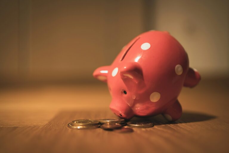 Fonds d&rsquo;urgence : combien mettre de côté avant d&rsquo;investir ?