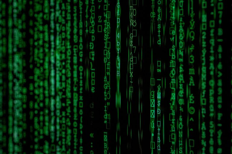 IWDA, EMIM, VWCE : c&rsquo;est quoi ces codes ?